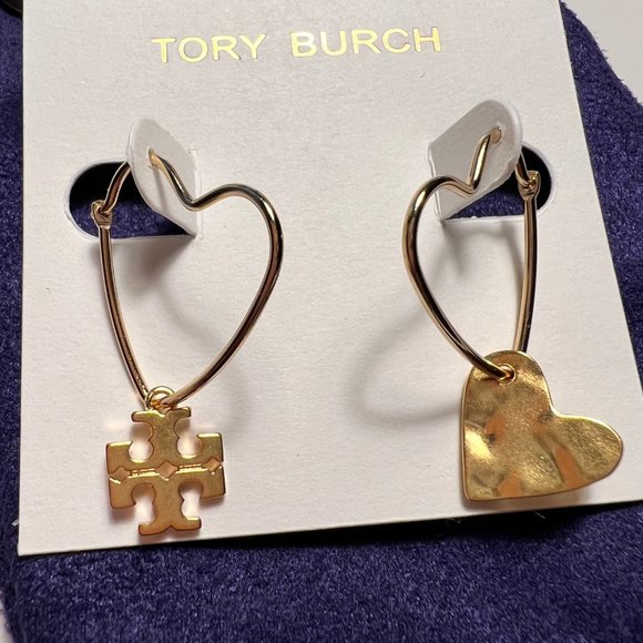 AUTH BRAND NEW TORY BURCH MISMATCH HEART DROP GOLD - Picture 1 of 12
